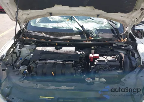 2015 Nissan Sentra Sr z USA, uszkodzony, nr VIN 3N1AB7AP6FY227696